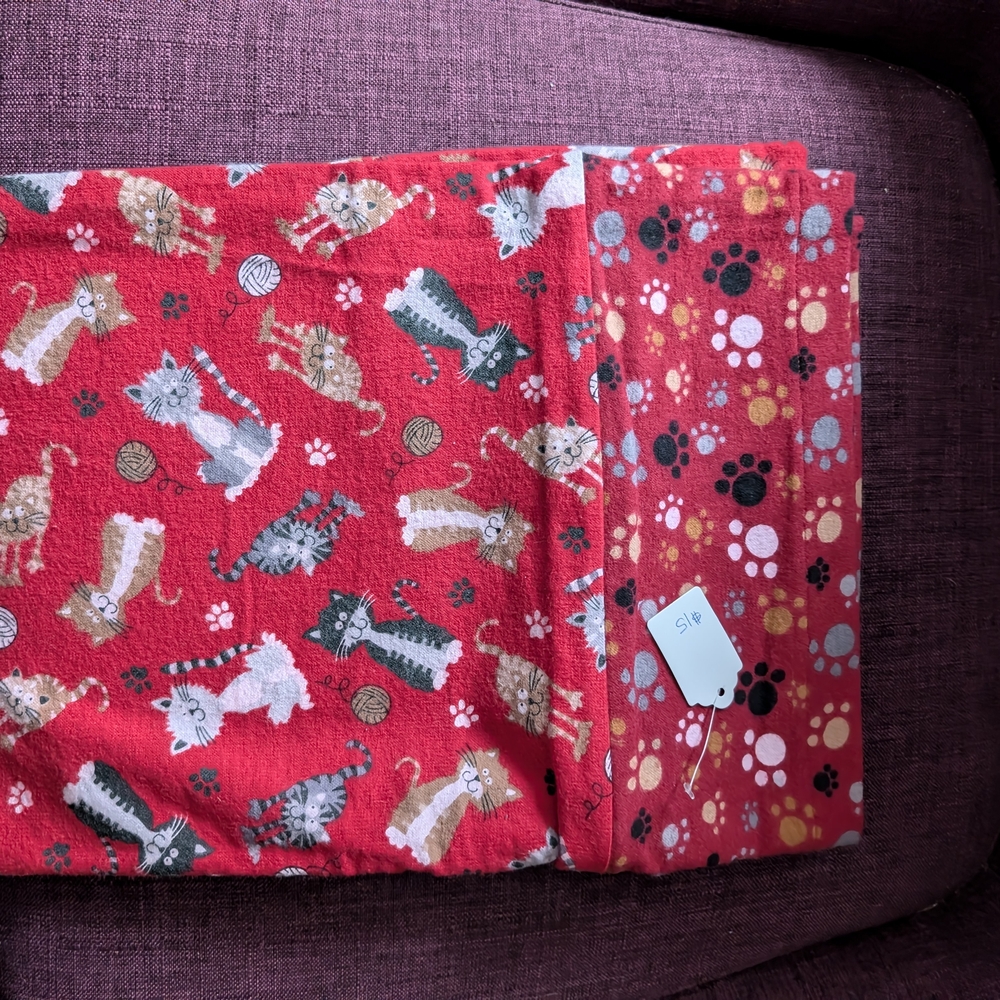 Red Cat Print Flannel Pillowcase